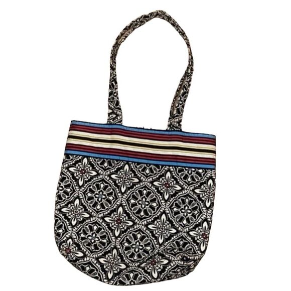 Vera Bradley - Picture 2 of 9